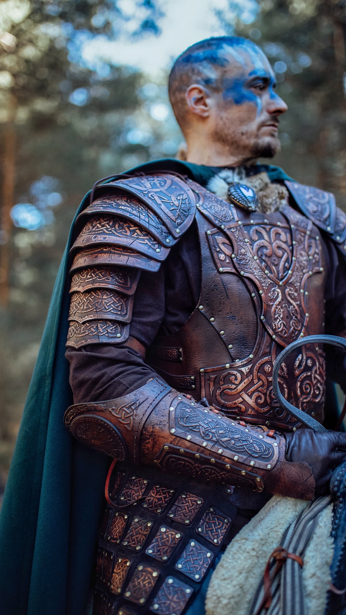 Handmade Viking leather shoulder armor Sedrik for Celtic LARP costume, Nordic fantasy shoulder pauldrons with engraved knotwork, detailed Viking leather torso armor and arm guards, premium leather LARP armor for Norse cosplay