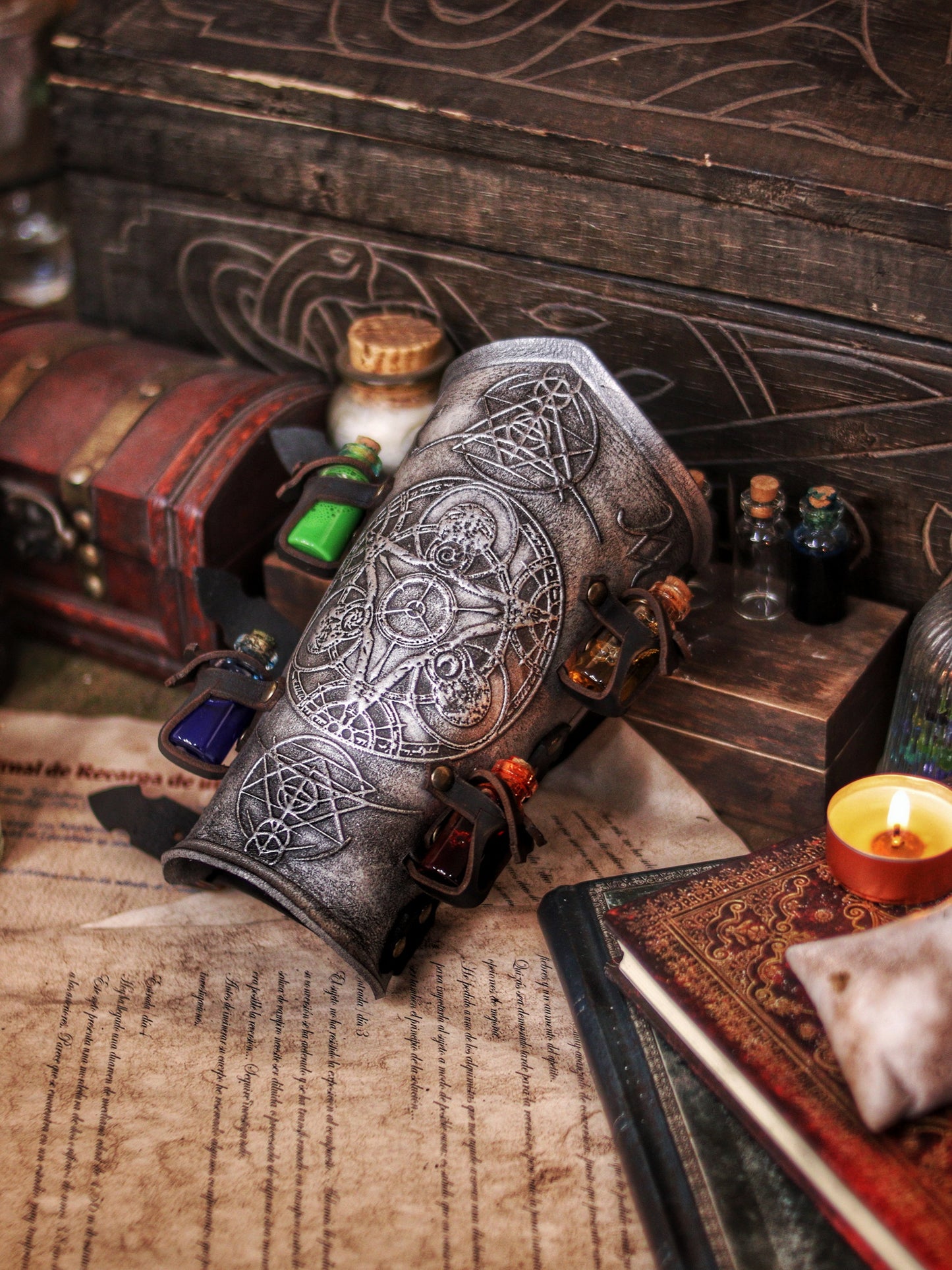 Alchemist bracer with Magic Triangle