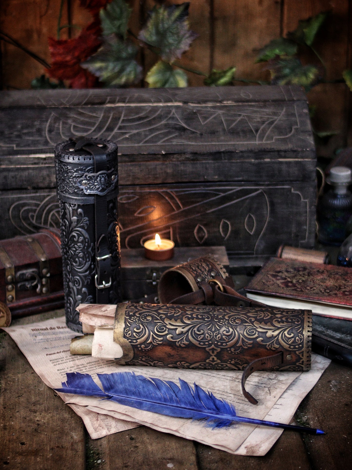 Ornated Leather Scroll Case: Exquisite document tube for cosplay and LARP, Messengers, Magicians, steampunk, reanaissance, fantasy costumes.