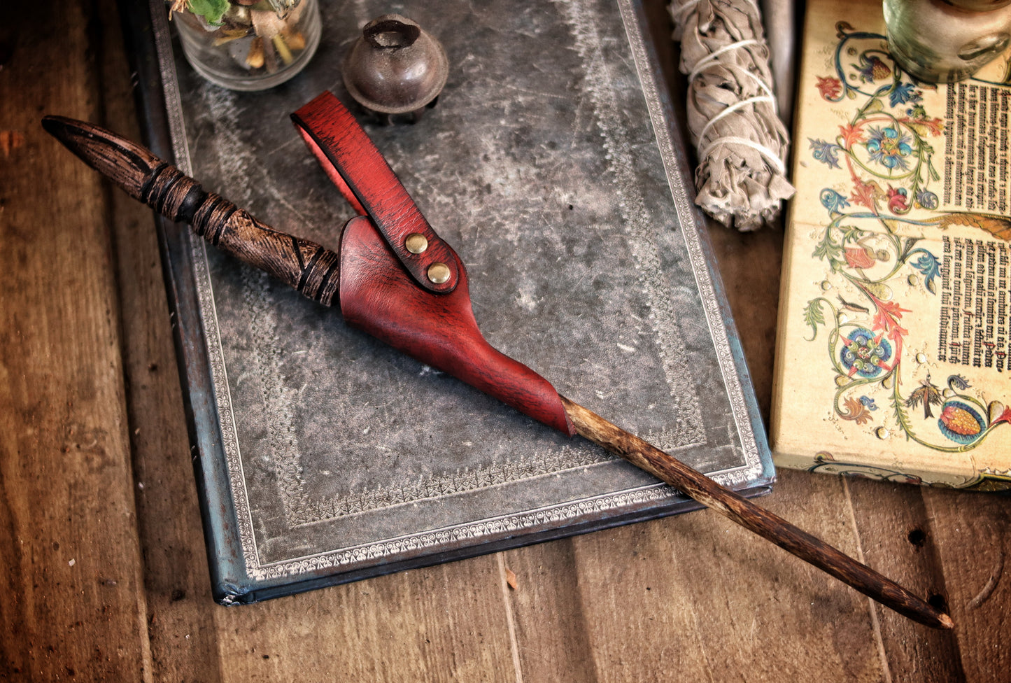 Magic Wand leather Frog Holster