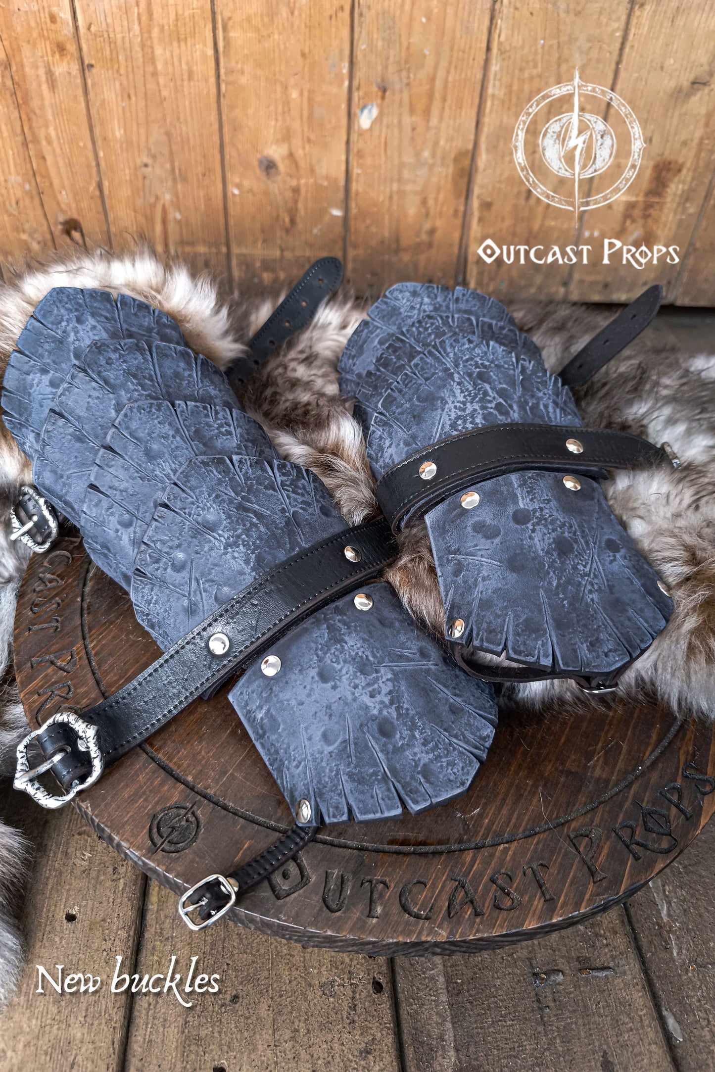 Dragon Scale Bracer