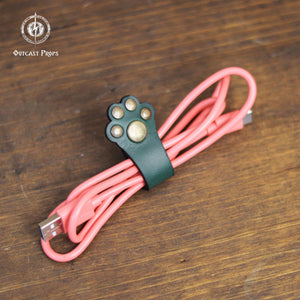 Paw cable organizer