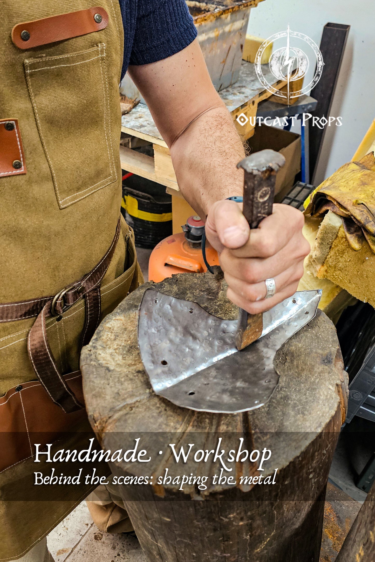 An artisan hammering the metal plate for the ork leather pauldron, shaping its curved structure on a wooden stump. The process blends Viking craftsmanship and post-apocalyptic style, creating the hammered steel look typical of Outcast Props. Perfect insight into handmade LARP armor work, showing strength and precision in every strike. Barbarian Leather and Metal Pauldron Set for LARP Viking Warrior or Ork Cosplay Armor Shoulder Pads for Post Apocalyptic Costume