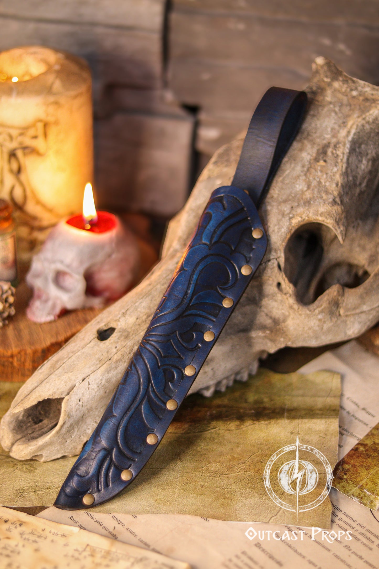 Ornated Wand Holster Rivetted