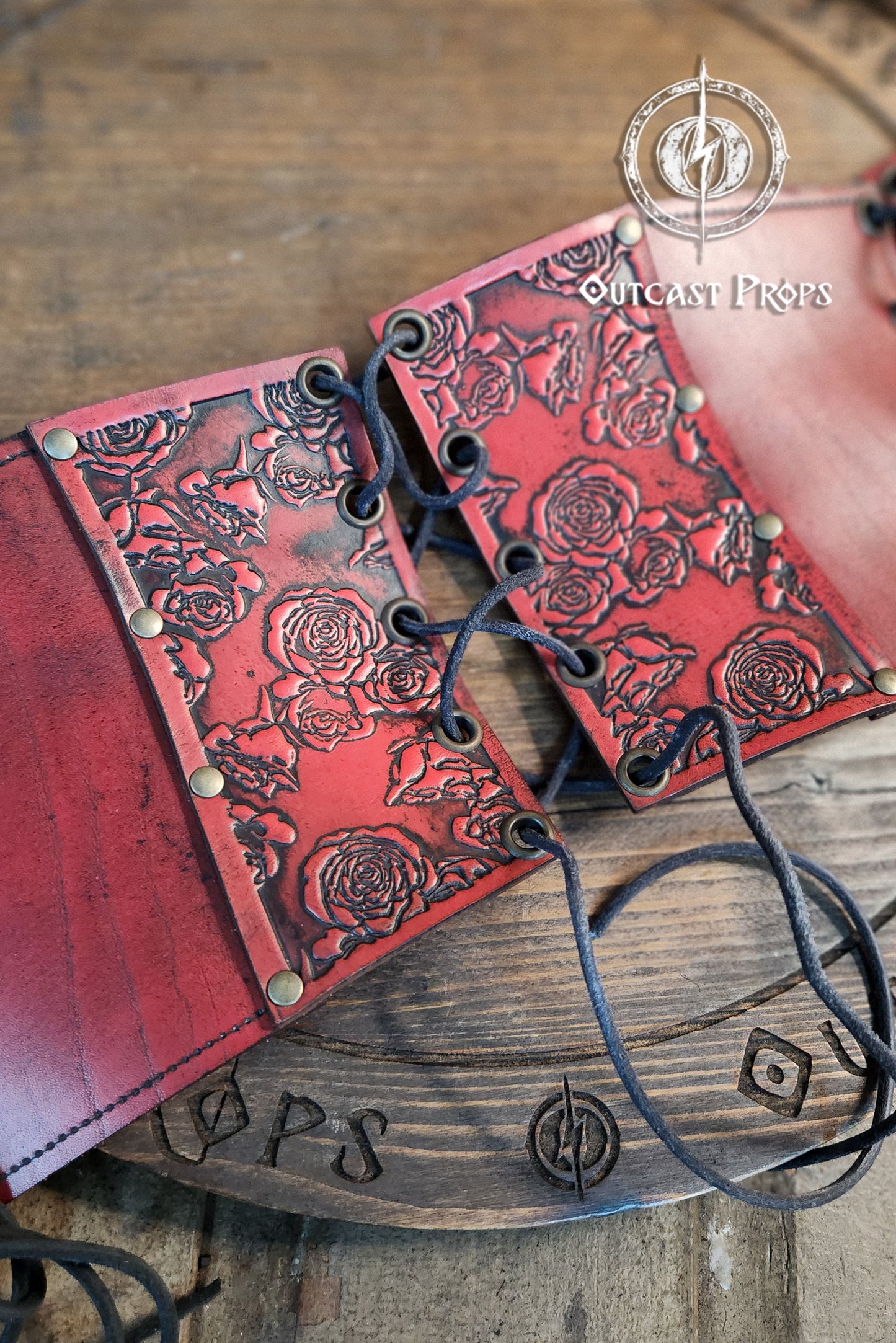 Underbust Roses Leather