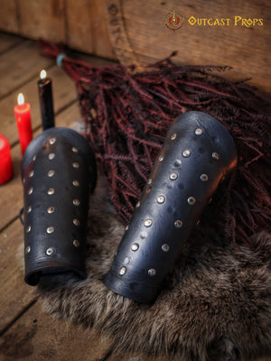 Dragon Ridser Studded leather Bracers