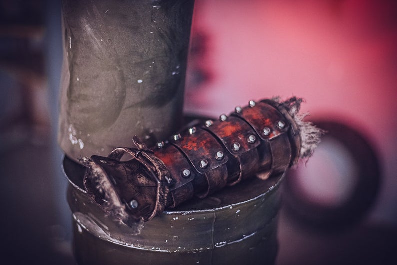 Dystopian Leather & Steel Bracer: Post-Apocalyptic Arm Guard for Wasteland Cosplay and LARP