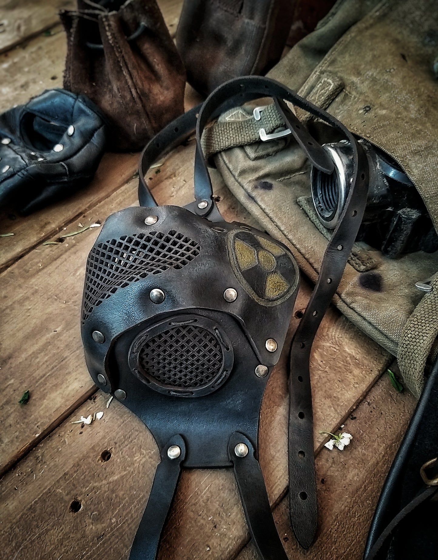 Leather Face Mask with filter pocket Radioactive ready for use with disposable face masks, Paper towel or filter changeable washable mask