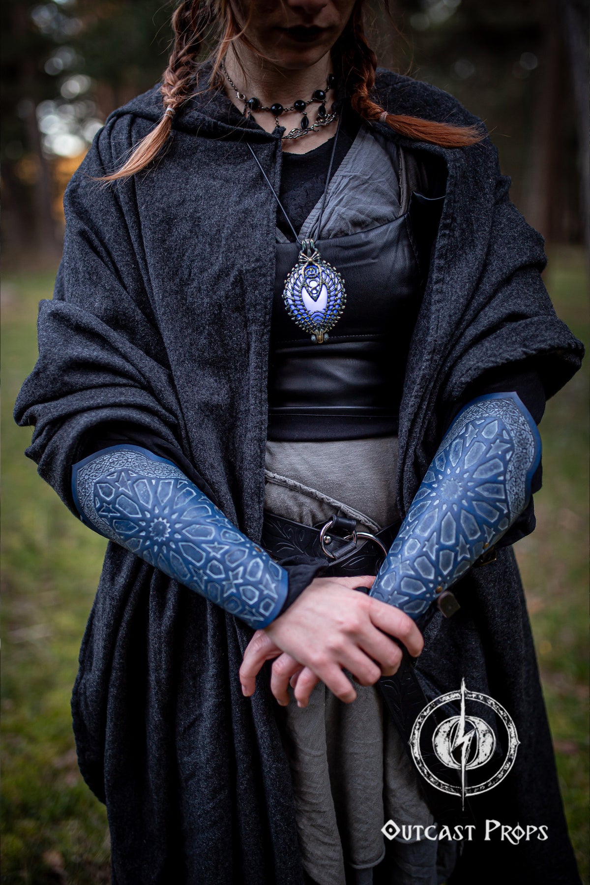 Assassin Leather Bracers