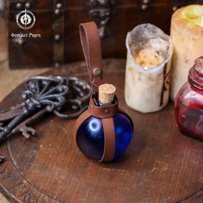 Potion Bottle with Leather Holder - No crystal