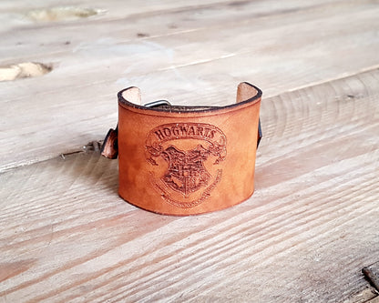 HP Hogwarts Wristband