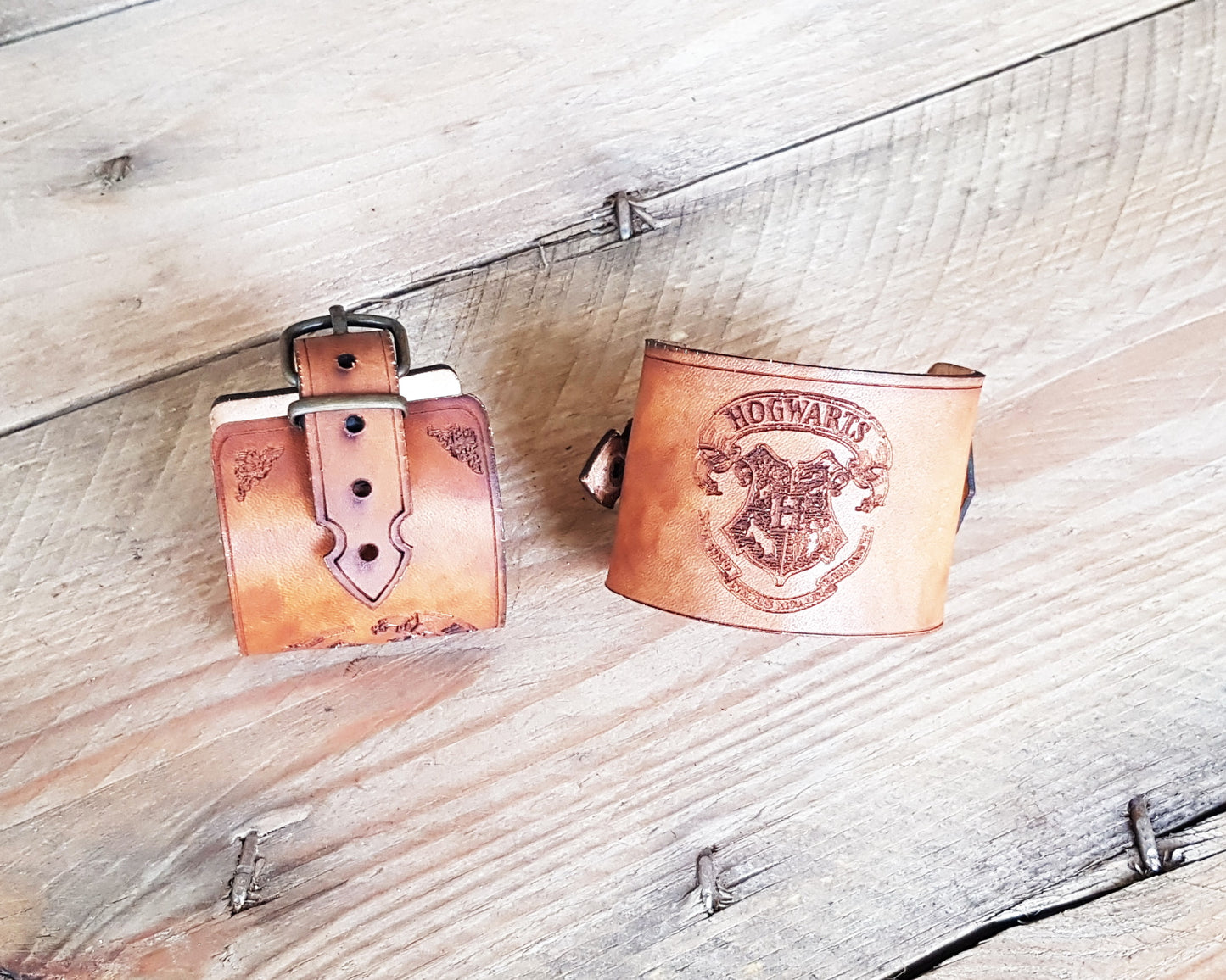 HP Hogwarts Wristband