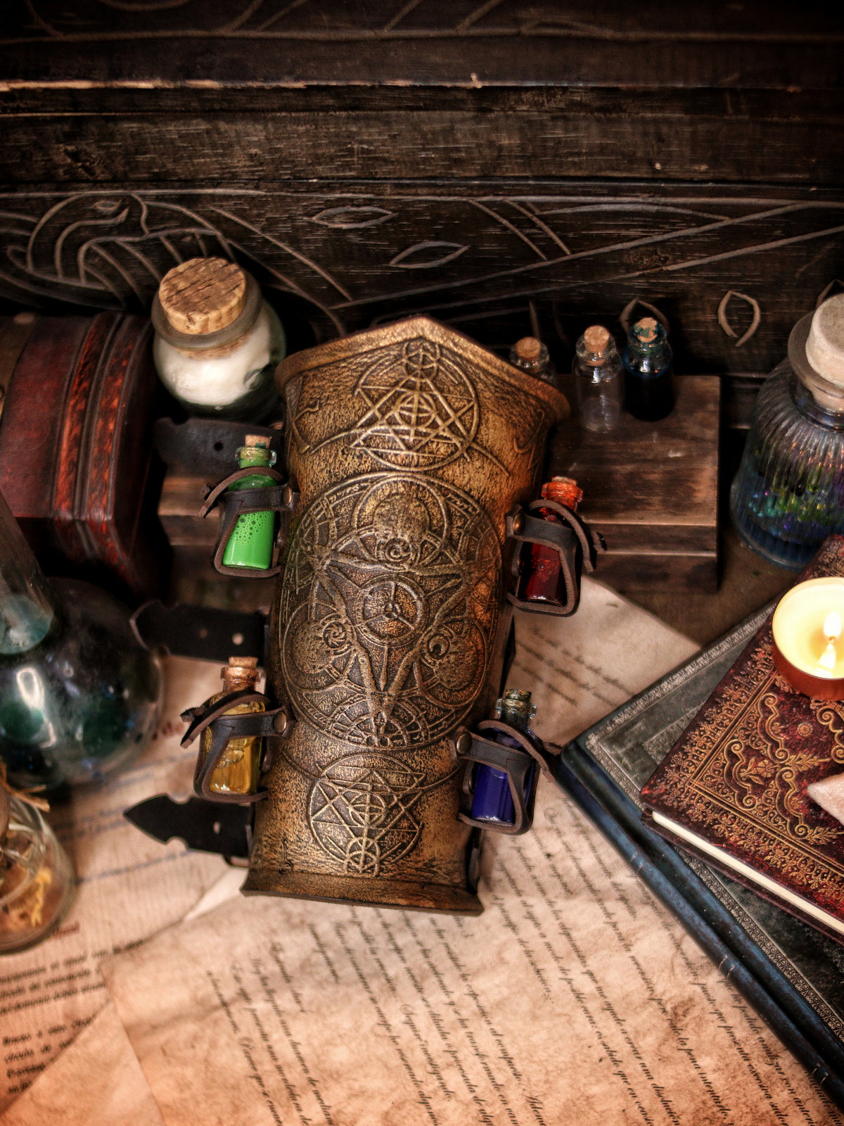 Alchemist bracer with Magic Triangle