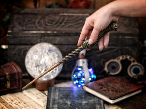 Knocker Magic Wand