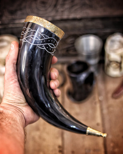 Drinking Horn Brass Rim 30-35cm & Horn Stand