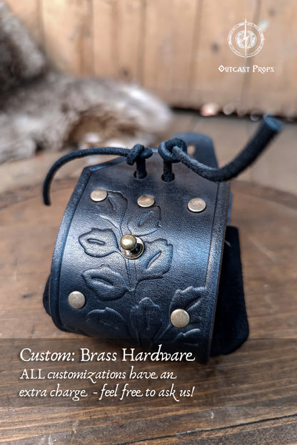 Leather Elven Belt Pouch Renaissance Faire Leaf Pouch LARP Coin Pouch Medieval Belt Bag Fantasy Cosplay Ranger Drawstring Leather Dice Bag