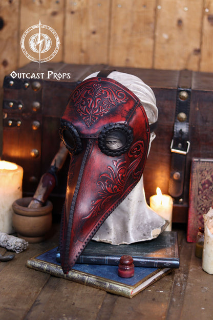 Floral Engraved Leather Plague Doctor Mask - Steampunk Gothic Costume Accessory for LARP & Cosplay