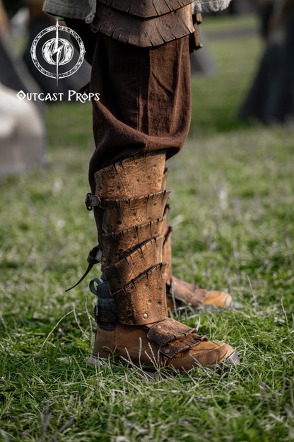 Dragon Scales Leather Greaves