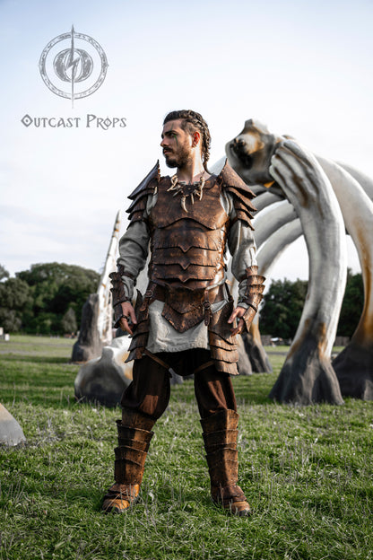 Dragon Scales Leather Greaves