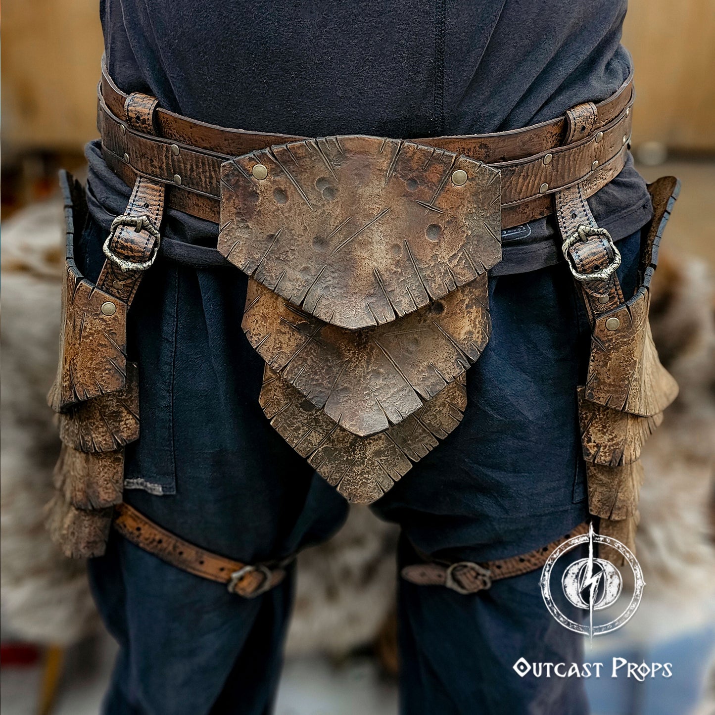 Barbarian Leather Tassets