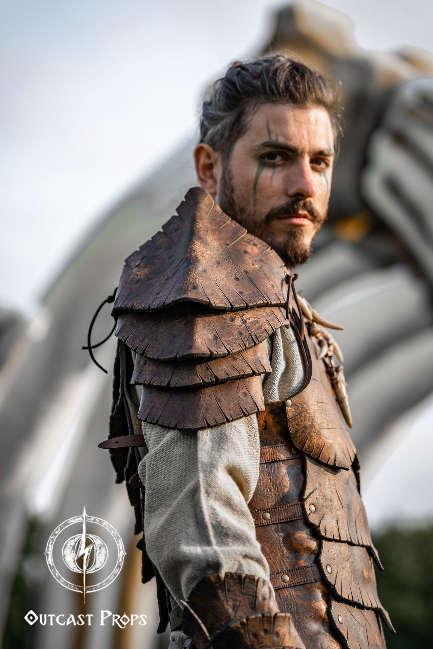 Dragon Scales Leather Shoulder Armor LARP Pauldron Viking Costume Barbarian Armor Set Fantasy Warrior Shoulder Pad Medieval Cosplay