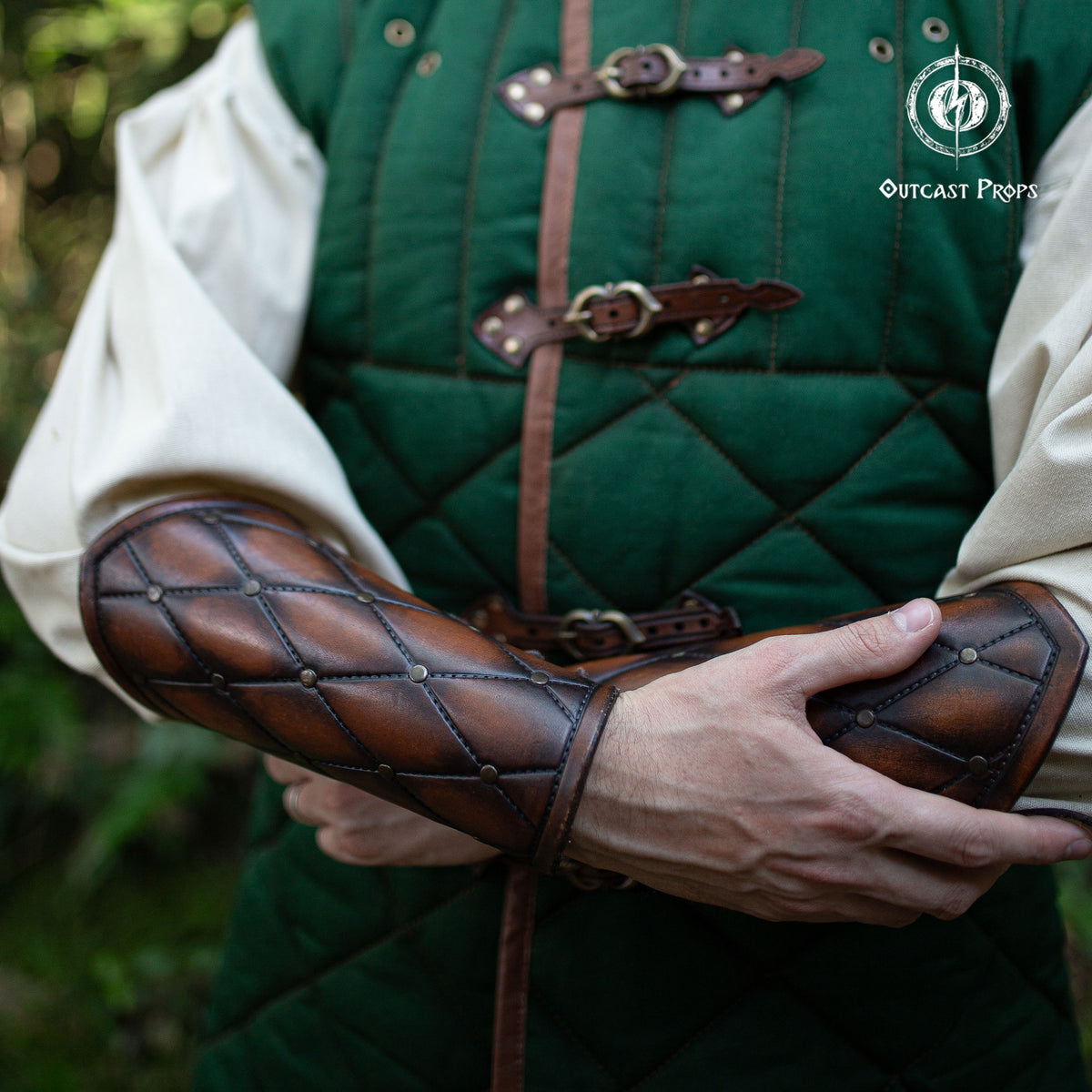 Falken Leather Bracers
