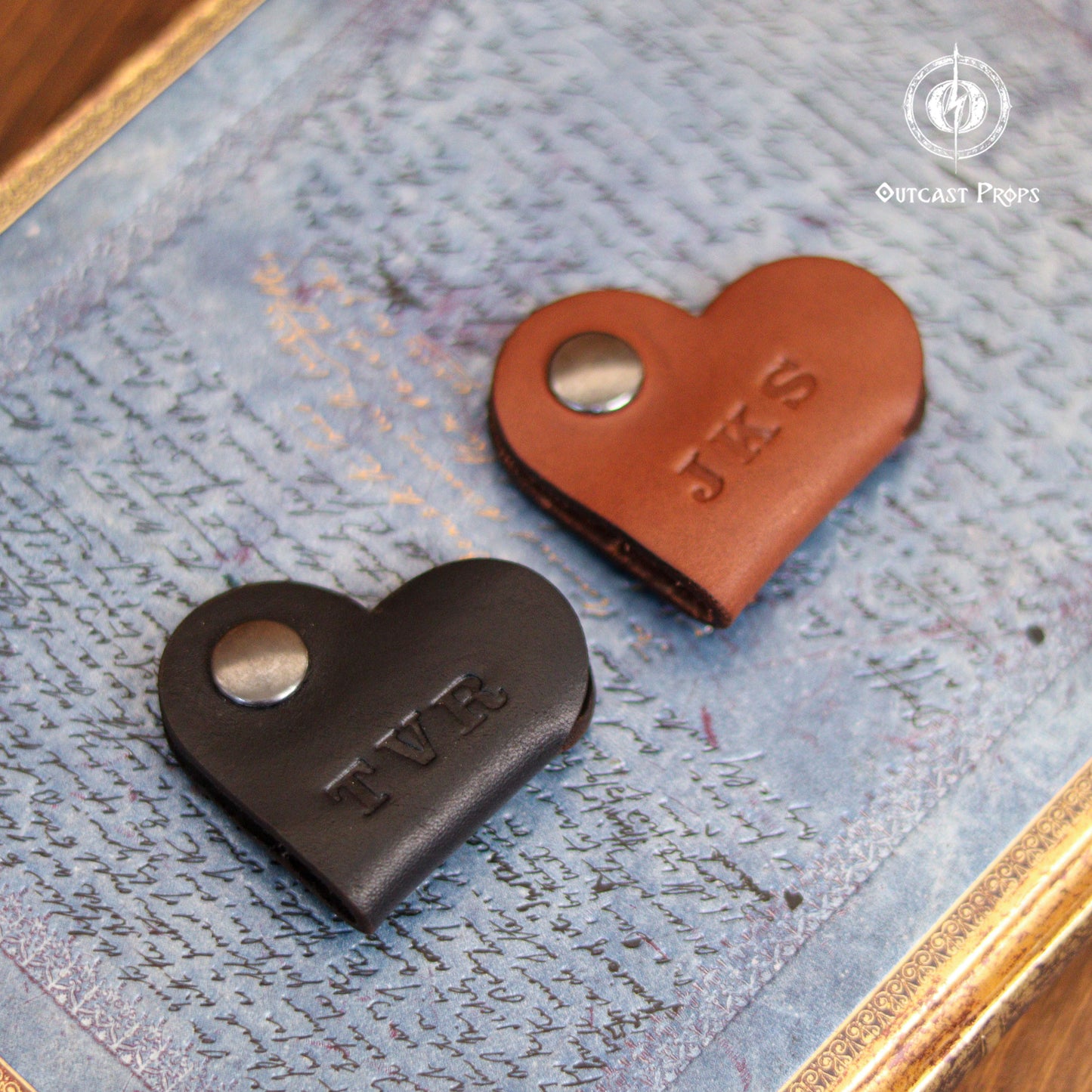 Heart Cord Organizer