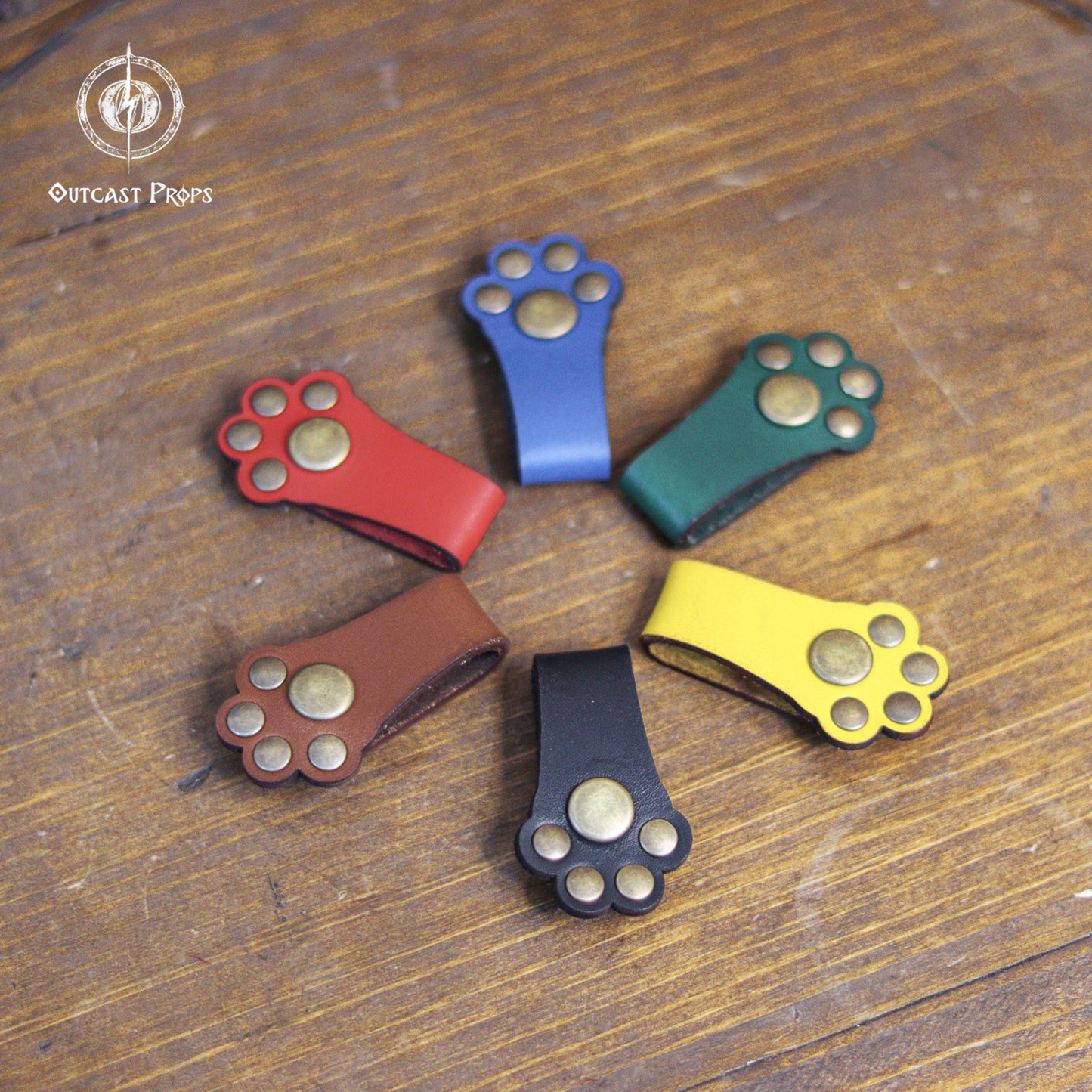 Paw cable organizer