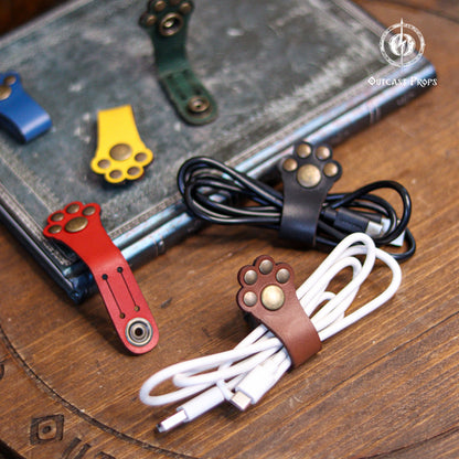 Paw cable organizer
