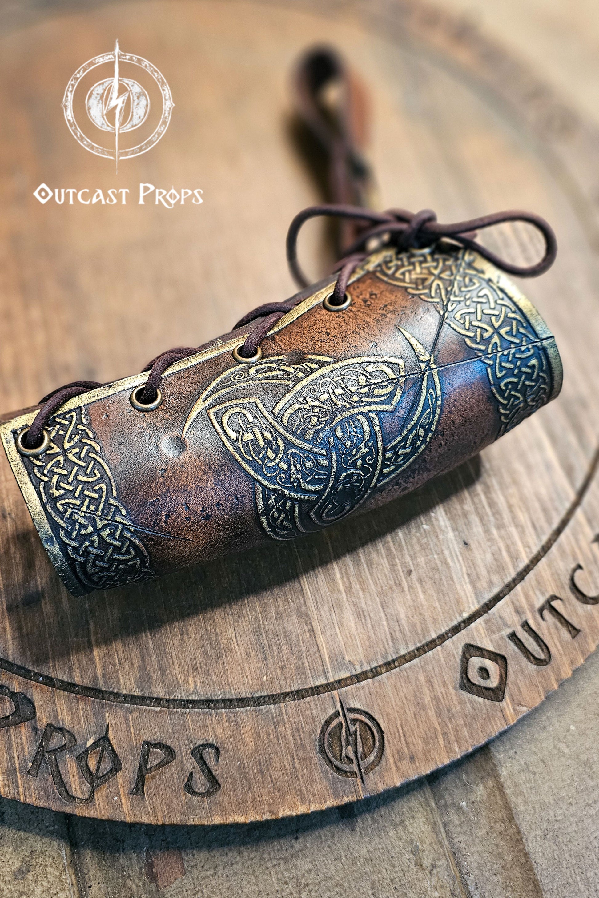 Odin Horns holder, viking horn holder made of leather belt horn holder