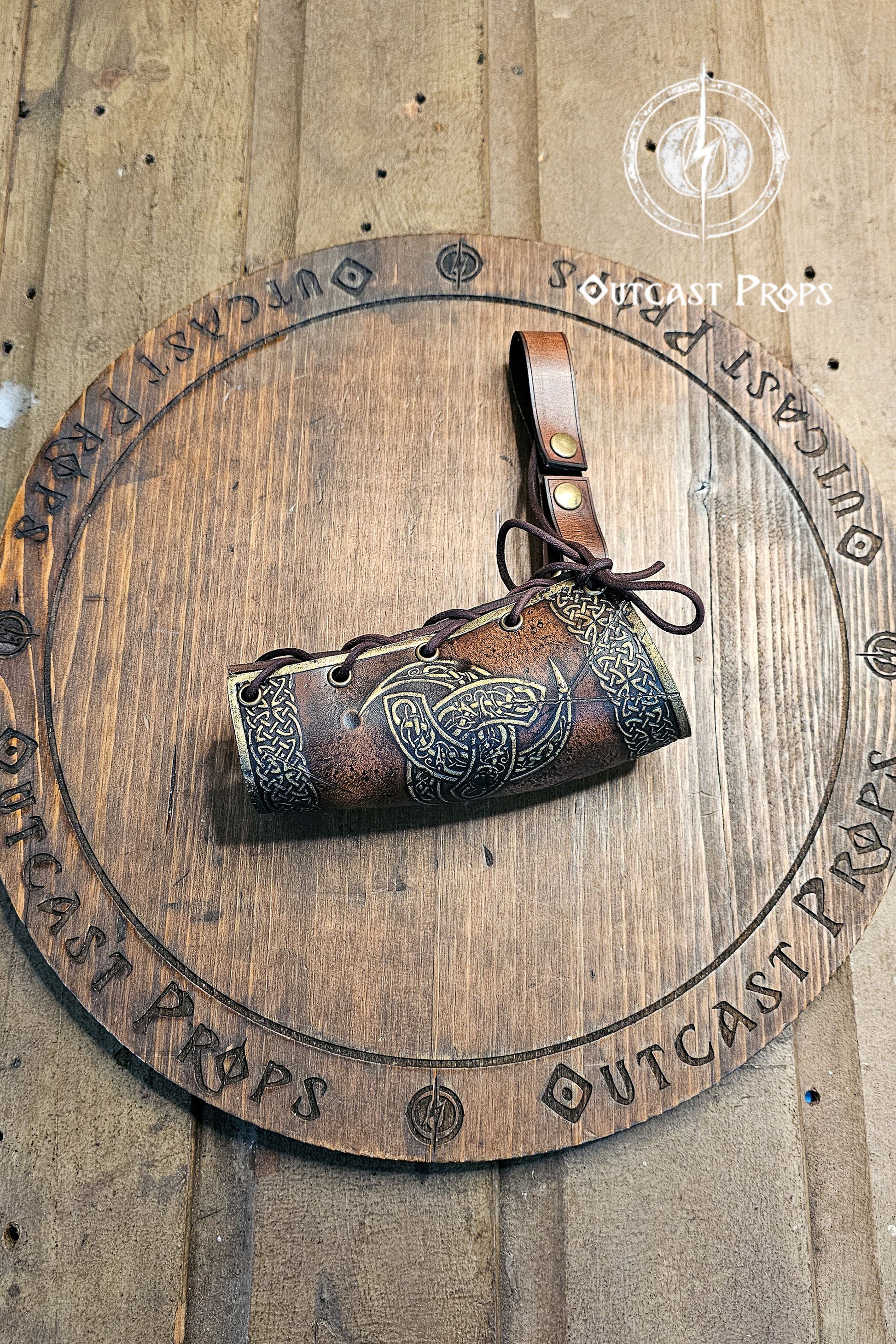 Odin Horns holder, viking horn holder made of leather belt horn holder