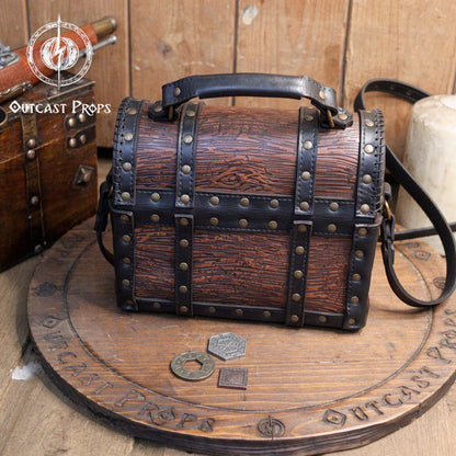 Leather treasure chest pirate chest bag larp pirate backpack treasure chest purse pirate accessories cosplay renfaire pouch belt bag