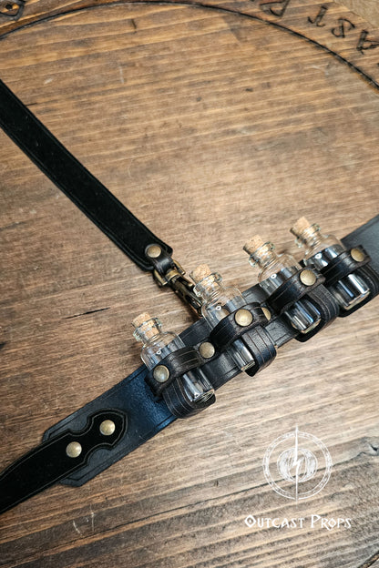 Potion Garter Holster made of natural leather with bottles. Larp. Steampunk. Witch. Alchemy. Occult. Medieval. Cosplay. Many colors. Unisex.