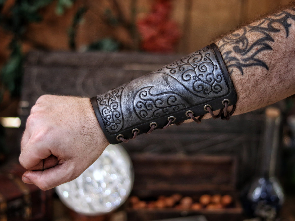 Shadowbinder bracer for mages & wizards, sorcerer vambarce for larp costume and wizardry cosplay leather witchcraft handmade