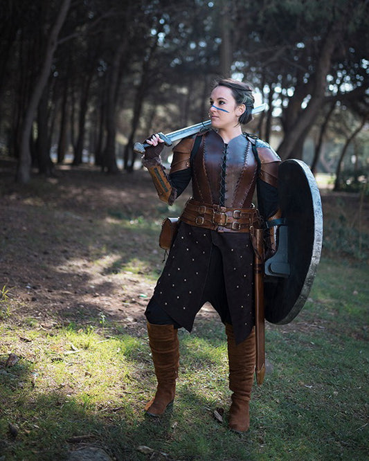 Shieldmaiden viking armor leather