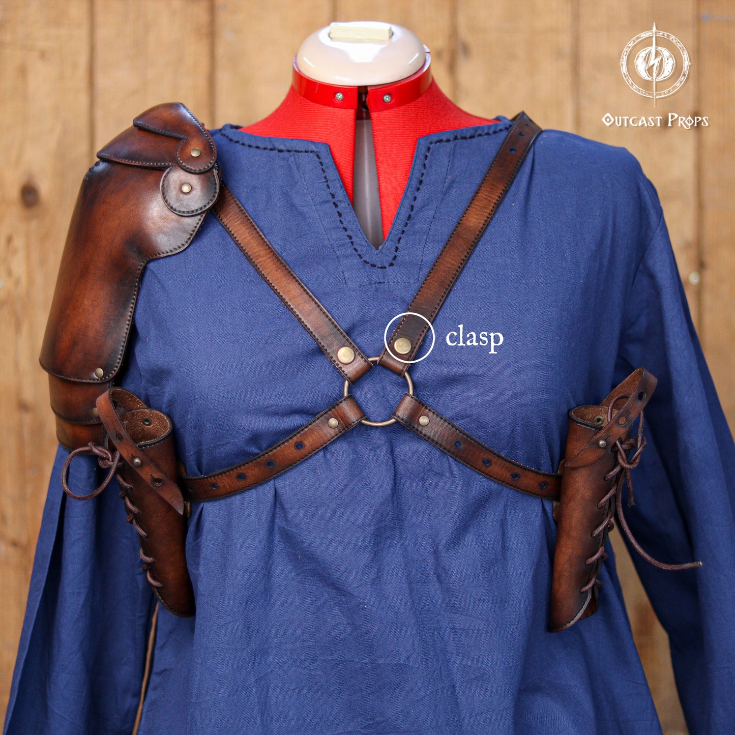 Shoulder Pauldron Dagger X Harness