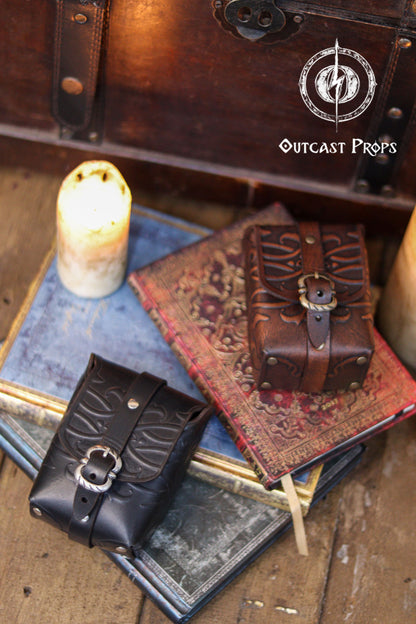 Ornated Tobacco Pouch Small Leather Bag