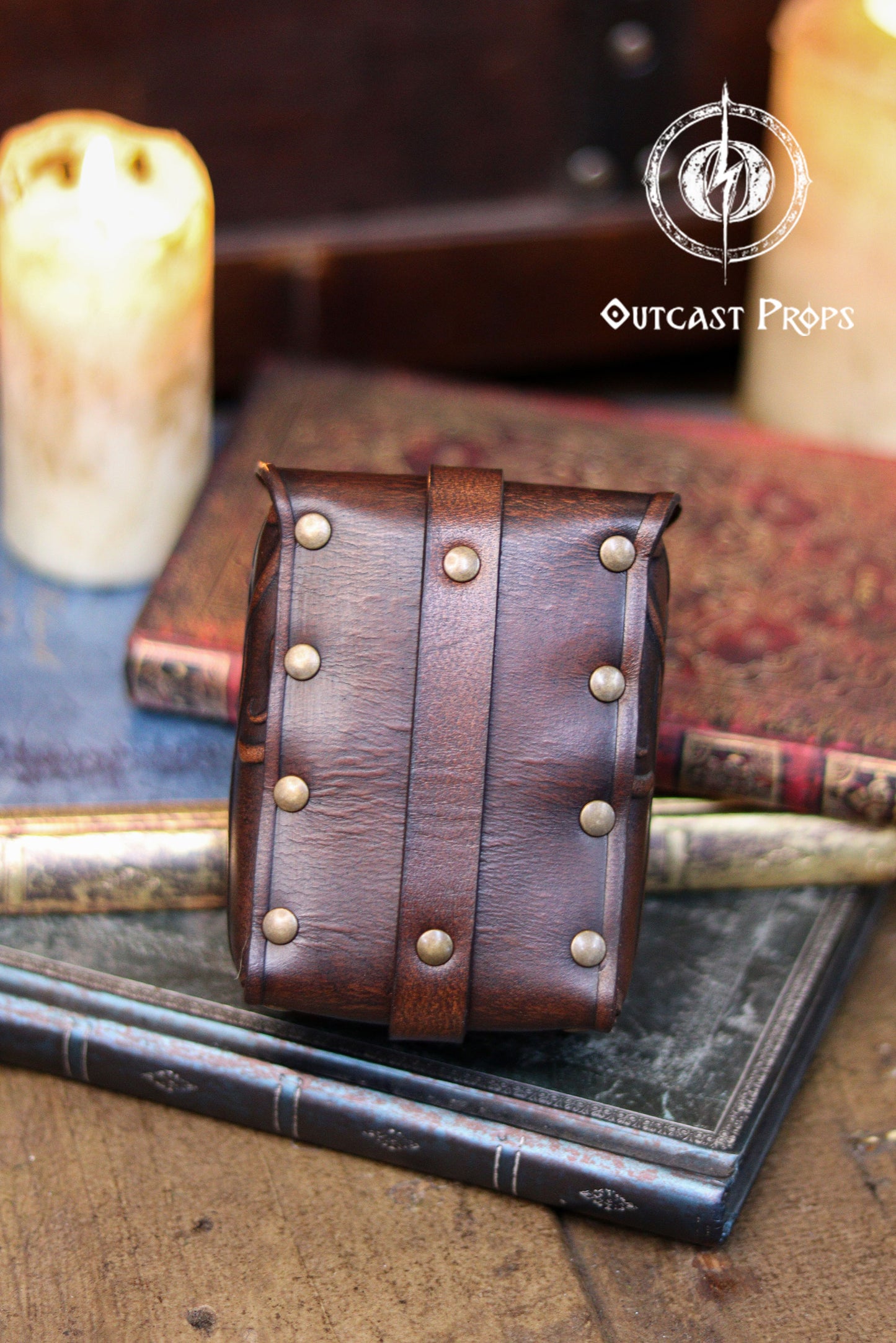 Ornated Tobacco Pouch Small Leather Bag