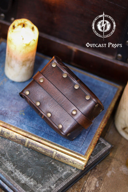 Ornated Tobacco Pouch Small Leather Bag