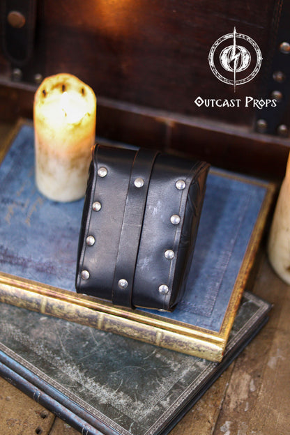 Ornated Tobacco Pouch Small Leather Bag