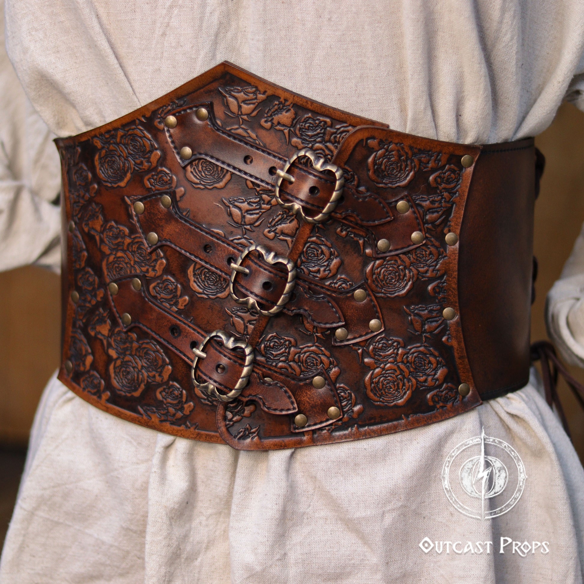 Elegant Floral Underbust Leather Corset - Handcrafted Rose Design for Larp, Reinassande Faire & Cosplay
