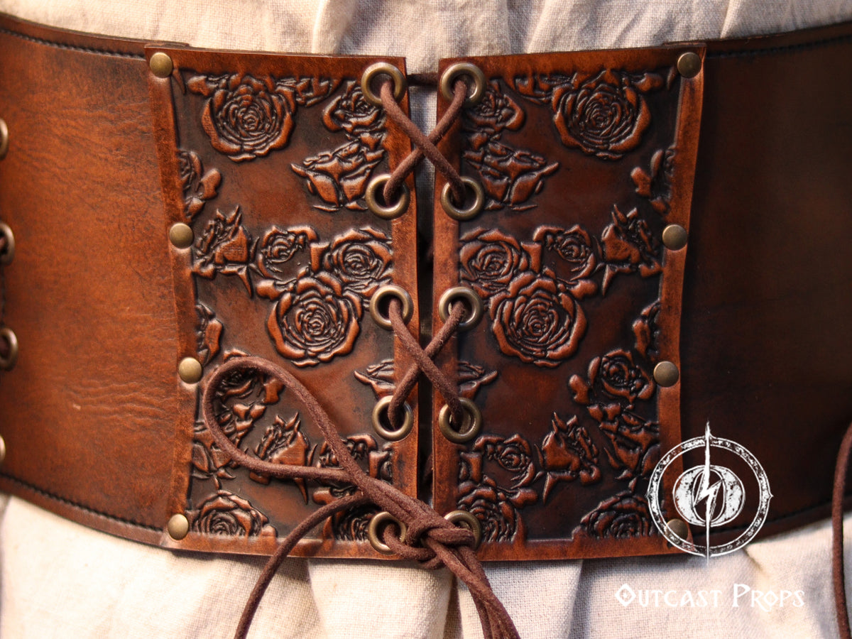 Elegant Floral Underbust Leather Corset - Handcrafted Rose Design for Larp, Reinassance Faire & Cosplay
