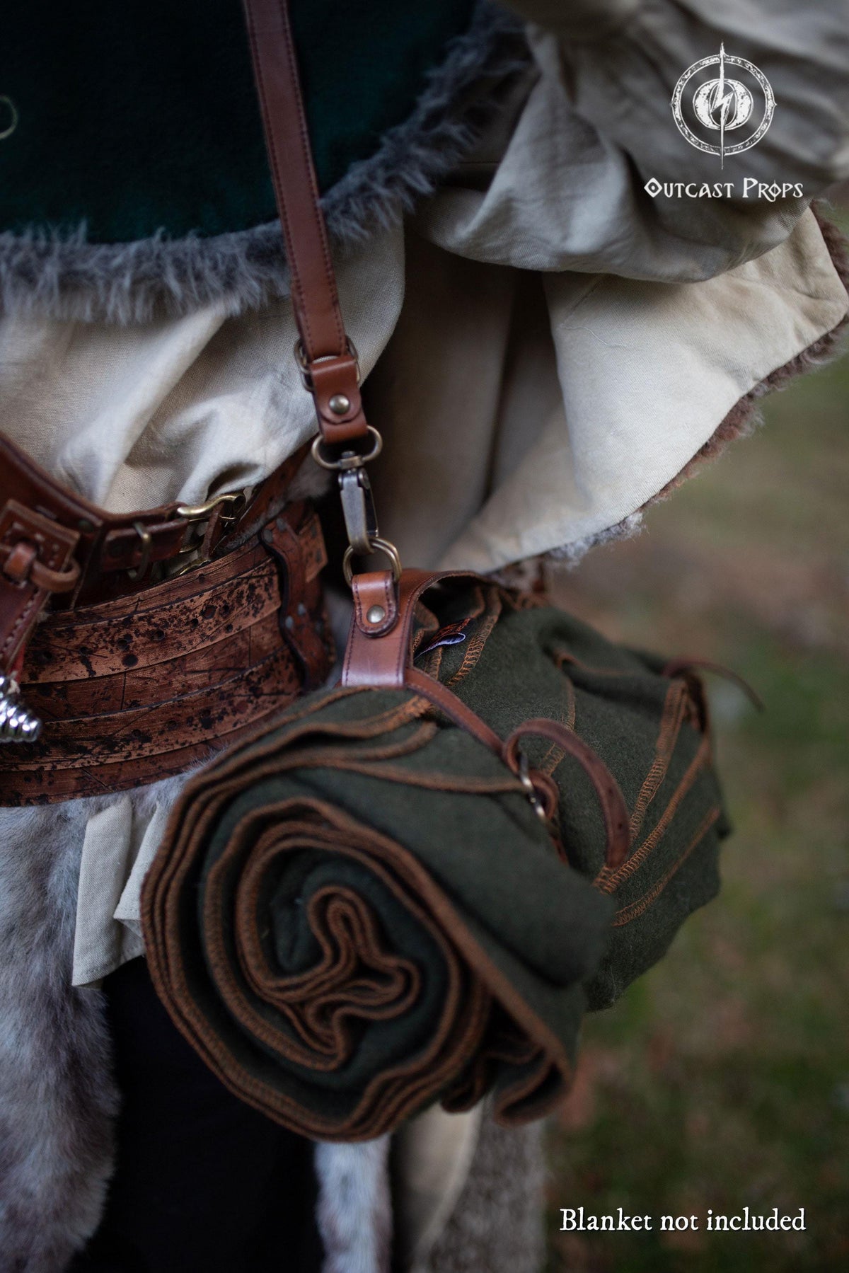 Leather Bedroll Carrier Strap Bushcraft Blanket Harness Camping Roll Holder Shoulder Sling LARP Medieval Outdoor Gear Handmade Camp Gift