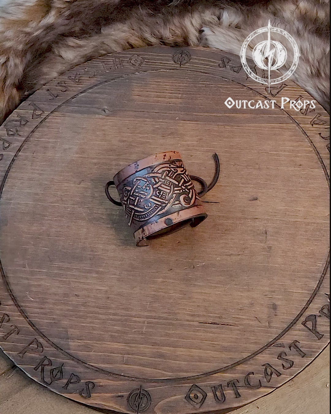 Dragon Knot Leather Wristband Old Norse Viking knot leather embossed bracer, LARP, cosplay and Fantasy