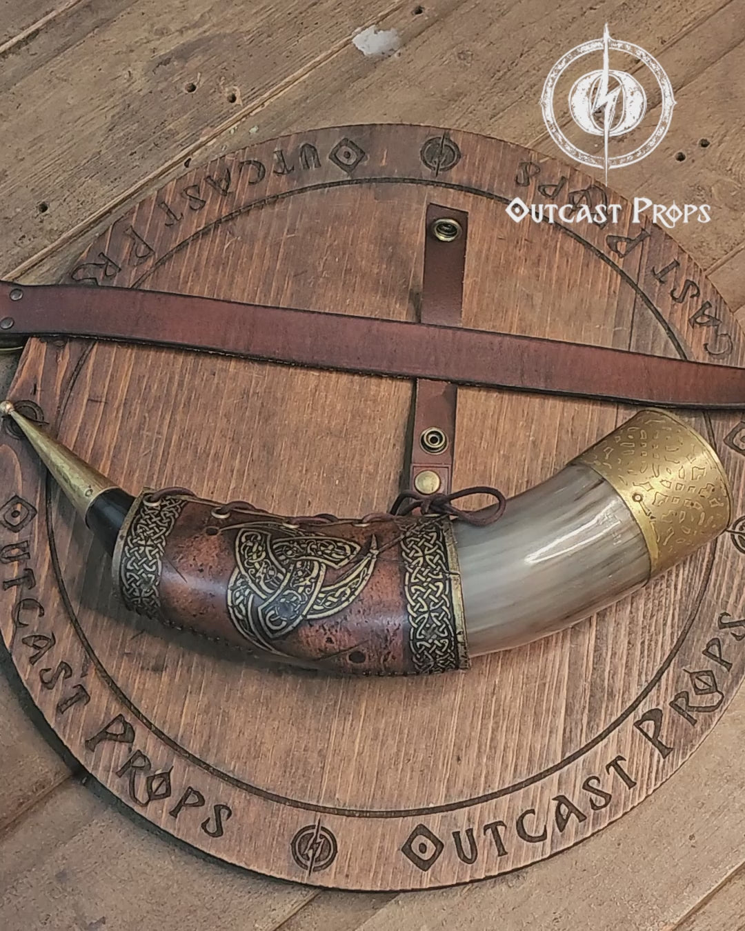 Odin Horns holder, viking horn holder made of leather belt horn holder