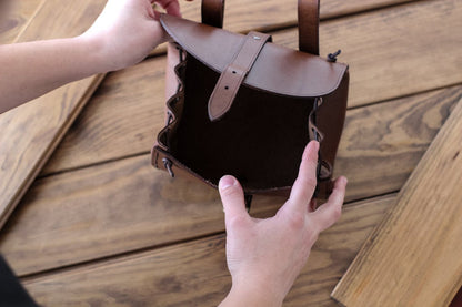 Medieval Leather Hip Bag – Outcast Props