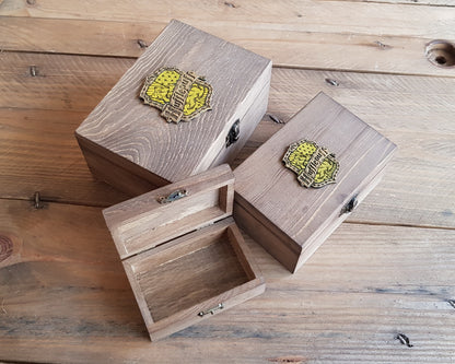 Wood Potions box for House HUFFLEPUFF.